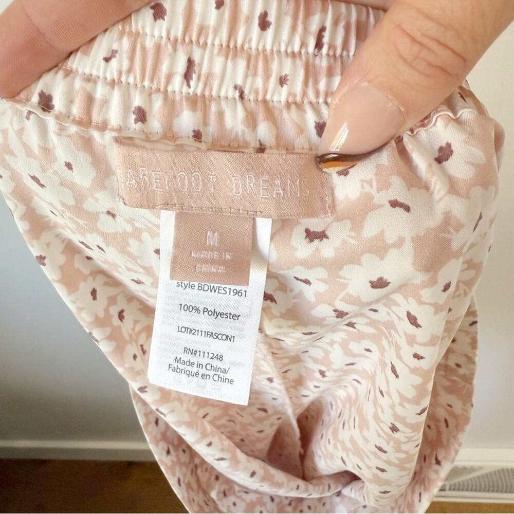 Barefoot Dreams Washed Satin Pajama Shorts Sz M - Picture 3 of 5